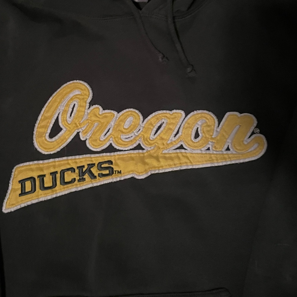 Oregon Ducks Hoodie - Picture 2 of 3